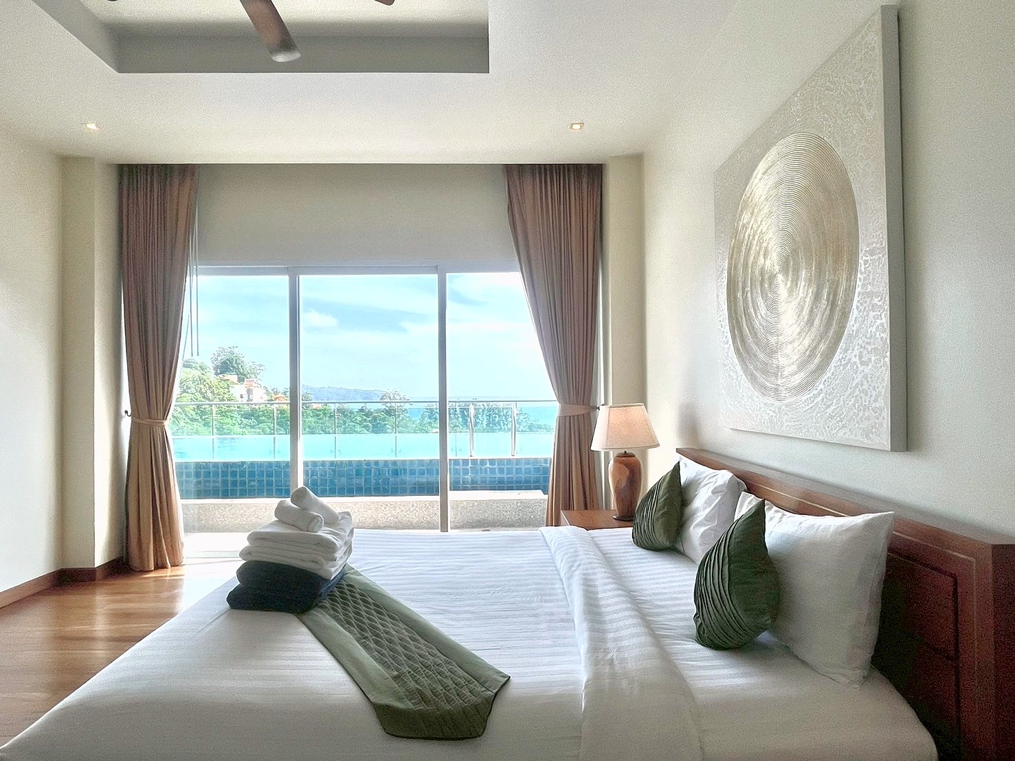 Three-bedroom penthouse with private pool